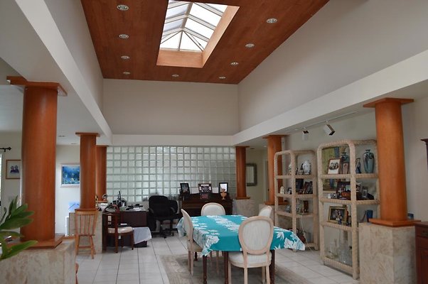 th DSC 0051 th DSC 0051