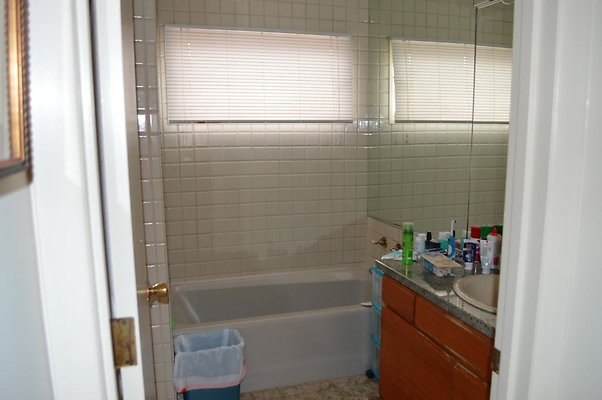 th DSC 0054 th DSC 0054