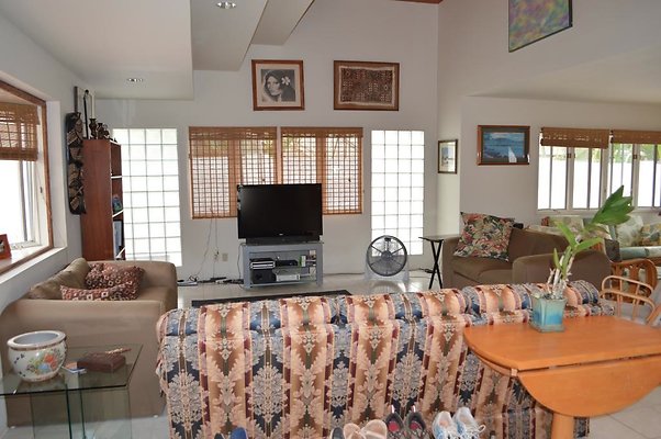 th DSC 0049 th DSC 0049