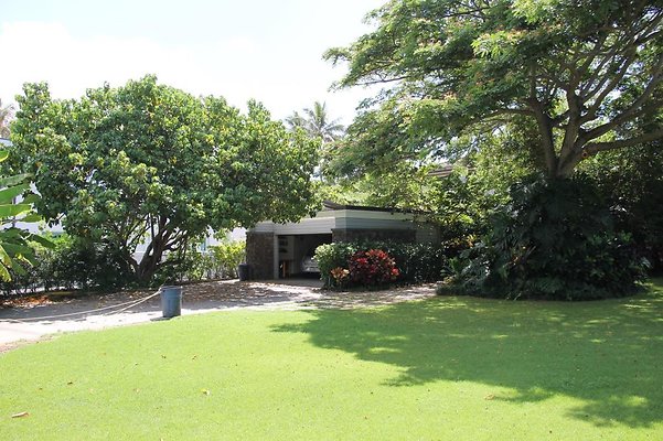 Kahala UNAPPROVED 4771 Kahala Ave Ned &amp; Kathryn Weldon 808.342.6584
