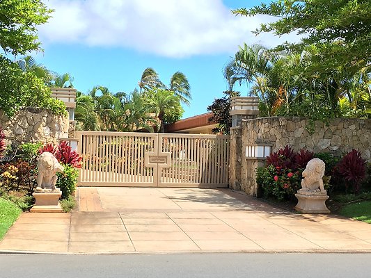 Kahala UNAPPROVED 4505 Kahala Ave Left.Letter 8.02.2016