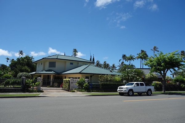 Kahala 4433 Aukai Ave Kahala 4433 Aukai Ave