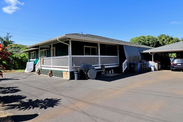 Waimanalo 41-604 Mahailua St Lawrence Hernandez 808.392.5979