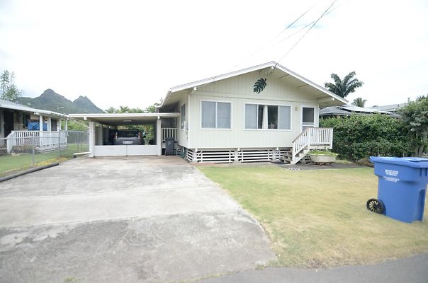 Waimanalo 41-707 Mekia St Deanna Miller-no ph#
