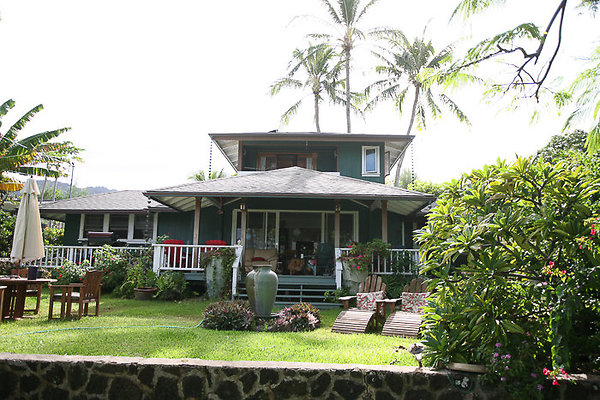 Waimanalo 41-976 Laumilo St Barbara Alethea 808.428.4769