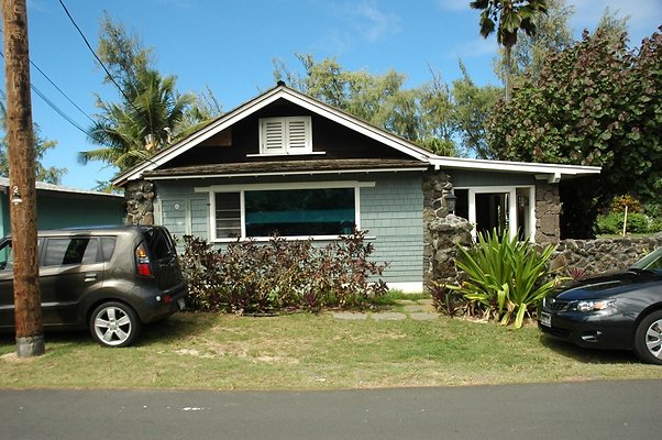 Waimanalo 41-849 Laumilo St Angie Runyan