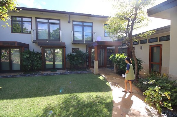 Waialae Iki 1445 Laamia Mia 808 256 7251 Waialae Iki 1445 Laamia Mia 808 256 7251