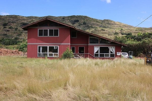 Hawaii Kai 915 Kamilonui Pl Michelle Kahananui Makalua-Yee 808.256.6373 Hawaii Kai 915 Kamilonui Pl Michelle Kahananui Makalua-Yee 808.256.6373