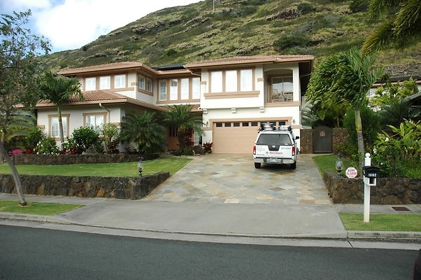 Hawaii Kai 1082 Kuekue St Steve Demeter-No Contact Ph number Hawaii Kai 1082 Kuekue St Steve Demeter-No Contact Ph number