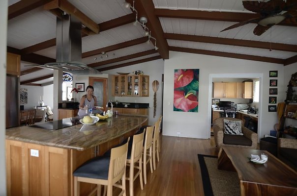 th DSC1182 th DSC1182