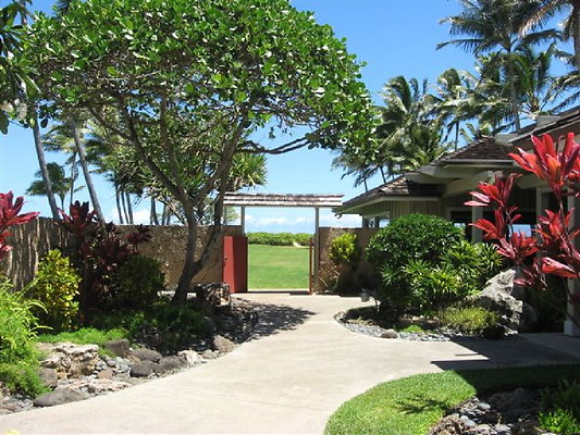 Leary Kailua 8-10 013