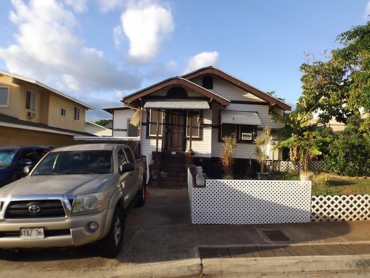 th 3238 Catherine St 1b th 3238 Catherine St 1b