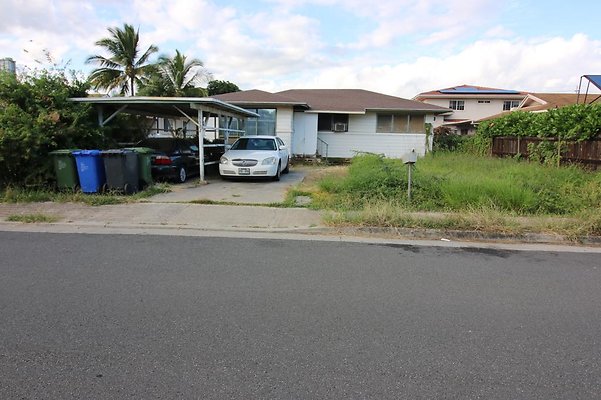 Kapahulu 3022 Makini St Gail Kawaguchi 808.221.4278 Kapahulu 3022 Makini St Gail Kawaguchi 808.221.4278