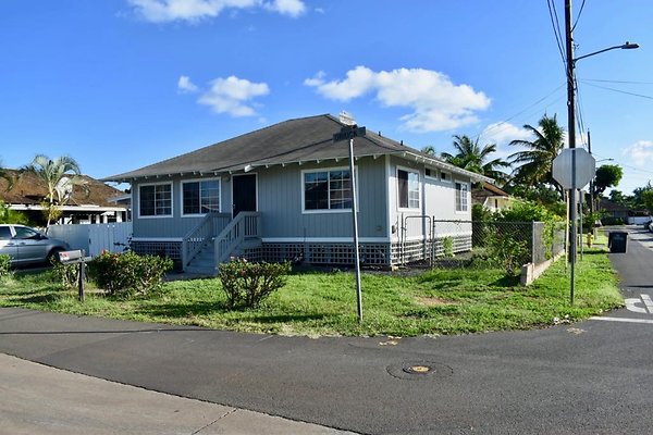 Ewa Beach 91-1696 Orrick St Kwan-Him no ph # Ewa Beach 91-1696 Orrick St Kwan-Him no ph #