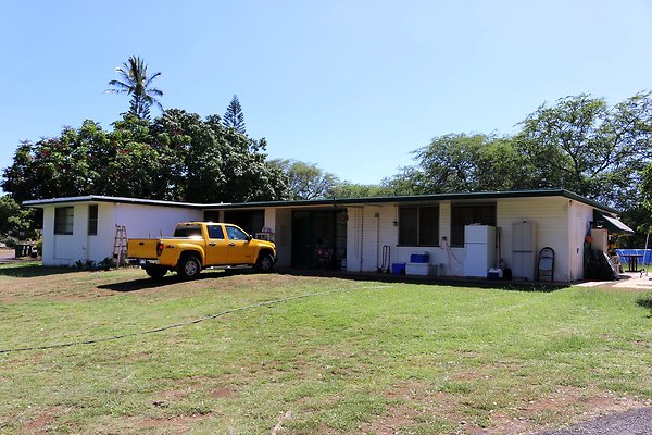 Kalaeloa-299 Saratoga Circle J.R. 808.675.8538 Kalaeloa-299 Saratoga Circle J.R. 808.675.8538