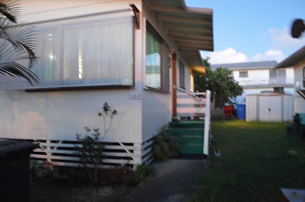 Liliha 722 Kanawai Lane - Ponce 808.397.8456 Liliha 722 Kanawai Lane - Ponce 808.397.8456