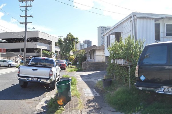 Liliha 1632 Stillman Lane - Desiree 627.2878 Liliha 1632 Stillman Lane - Desiree 627.2878