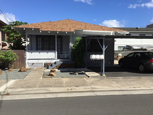 Keeaumoku 711 Birch St Michael 808.753.5105