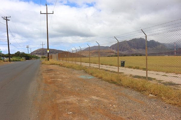 Maili 87-1109 Paakea Road