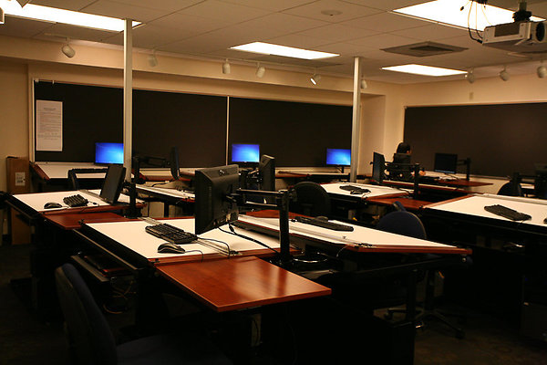 Honolulu Chaminade ComputerLab hero 4-4 Honolulu Chaminade ComputerLab hero 4-4