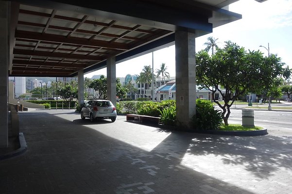 Symphony Honolulu 888 Kapiolani Blvd David Crouch 808.777.4888