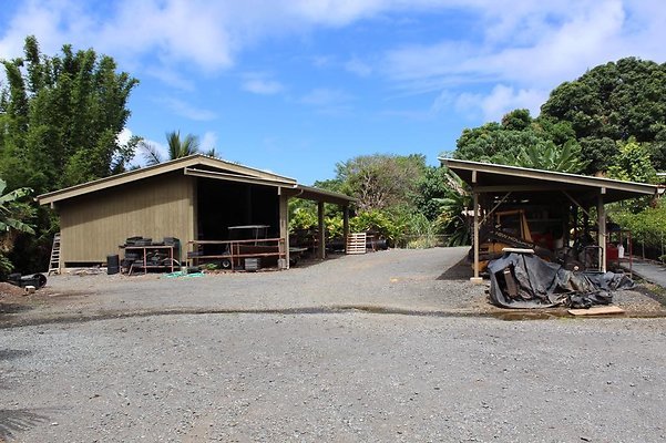 The.Plant.Place 41-821 Waikupanaha St Ellen 808.351.8874(backshed) The.Plant.Place 41-821 Waikupanaha St Ellen 808.351.8874(backshed)