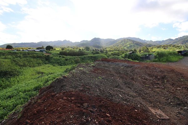 North Shore-Side Road