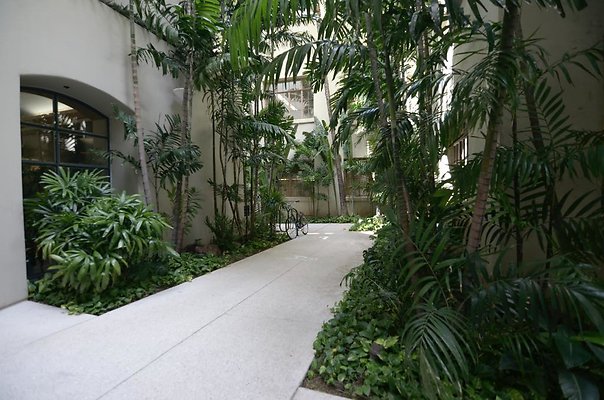 th DSC3546 th DSC3546