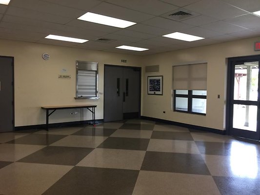 th OVC INT BH 08-09   15 49 23 PM