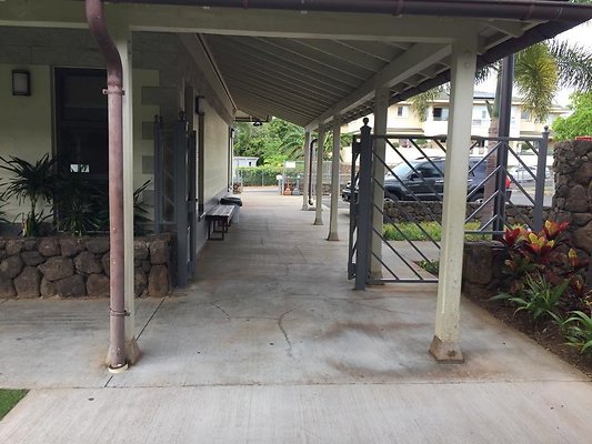 th OVC EXT 08-09   15 41 12 PM