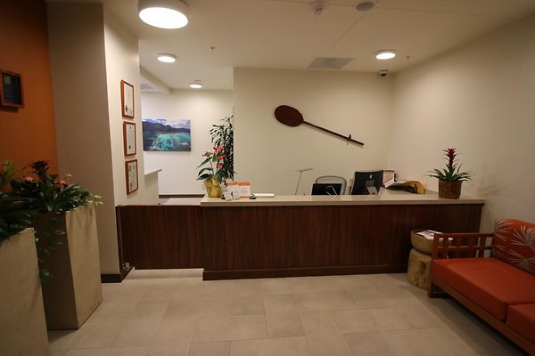 International Marketplace 2300 Kalakaua Ave Breana Grosz 808.921.0552 International Marketplace 2300 Kalakaua Ave Breana Grosz 808.921.0552