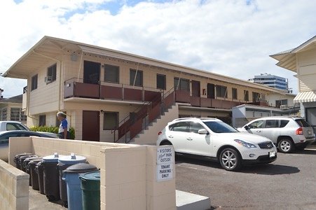 Kamaile St Kamaile St