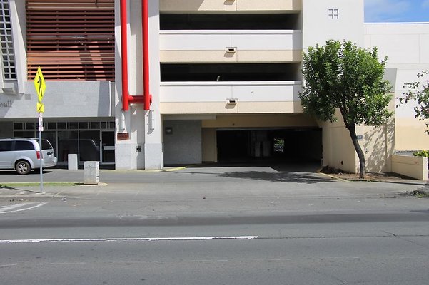 Moili'ili 2454 S. Beretania Diamond Parking Patrick 808.5927275 Moili'ili 2454 S. Beretania Diamond Parking Patrick 808.5927275