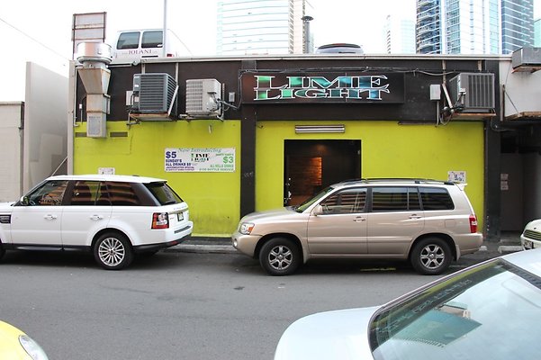 Ala Moana 1235 Hopka St Lime Light 808.779.8797