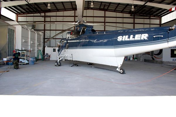 Straube Paint Hangar - Kalaeloa Airport