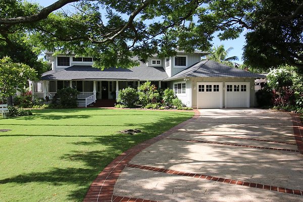 Kuliouou 6039 Summer St Marilyn Kiner 808.227.8741