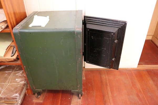 th IMG 3942 th IMG 3942