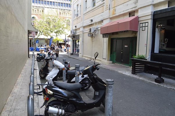 th DSC 0769 th DSC 0769