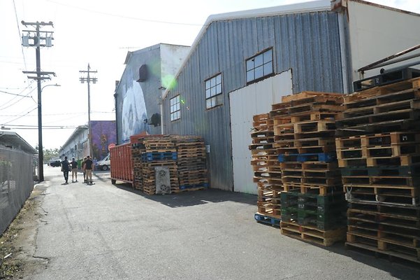 th DSC 9727 th DSC 9727