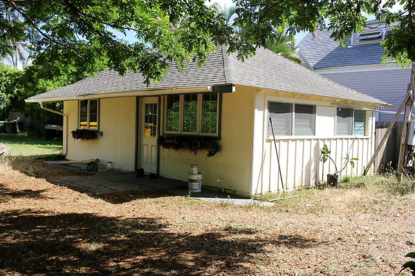 Aina Haina 5699 Kalanianaole Hwy Carolyn Alexander 818.402.5052 Aina Haina 5699 Kalanianaole Hwy Carolyn Alexander 818.402.5052