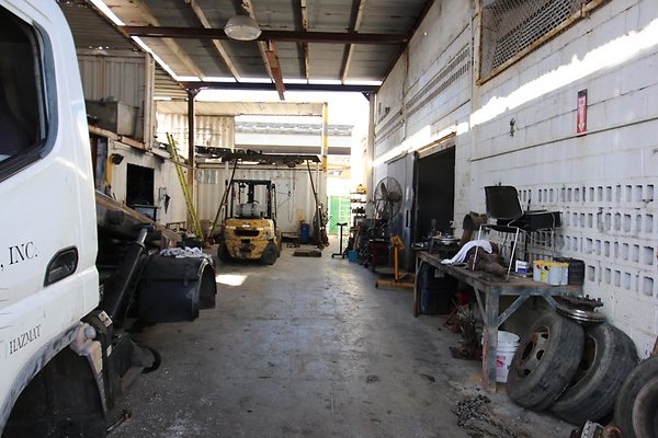 th IMG 1390 th IMG 1390