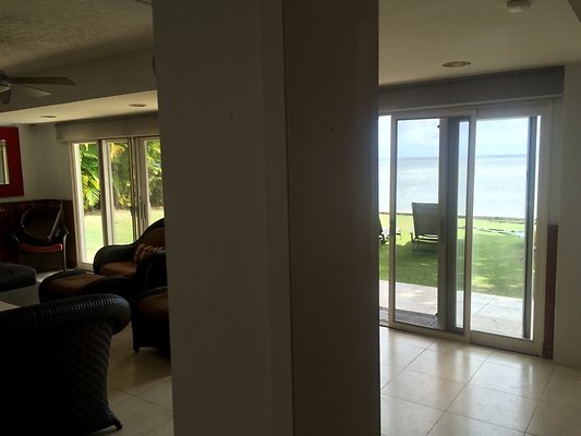 HI50 S5 5797KalanianaoleHwyKI2 2014-10-31 14.13.47