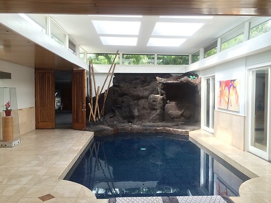 HI50 S5 5797KalanianaoleHwyKI2 2014-10-31 14.11.50