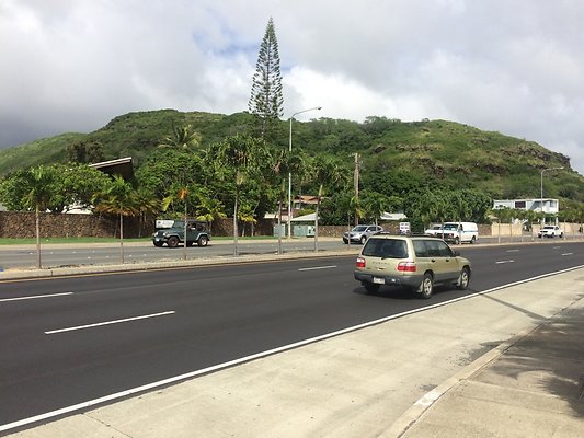 HI50 S5 5797KalanianaoleHwyKI2 2014-10-31 14.09.08