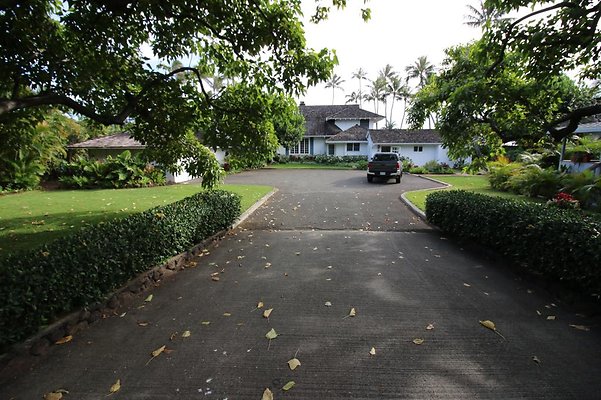 Aina Haina 5621 Kalanianaole Hwy Darlene Earhart 808.639.0080 Aina Haina 5621 Kalanianaole Hwy Darlene Earhart 808.639.0080