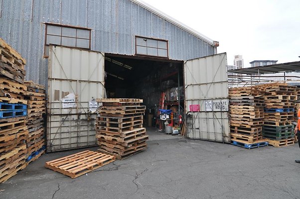 th DSC 0413 th DSC 0413