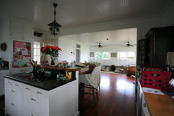 68-569CroziersDrive Pfeffers-124