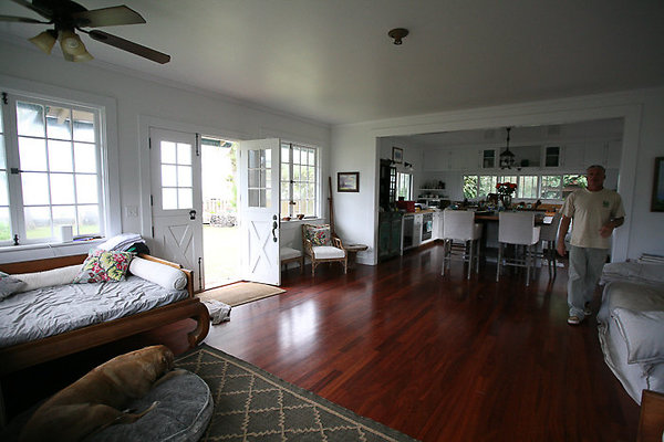 68-569CroziersDrive Pfeffers-123