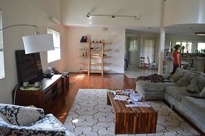 Nuuanu 200 Dowsett - Deborah Young - 808.779.8020 - deborahjin@gmail.com Nuuanu 200 Dowsett - Deborah Young - 808.779.8020 - deborahjin@gmail.com