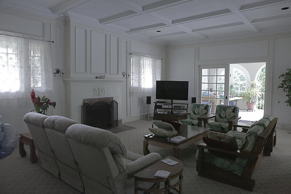 Nuuanu 35Wood Blaine-6